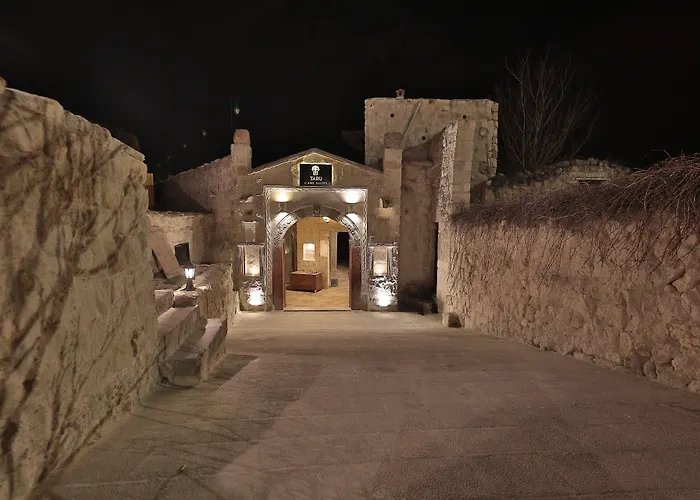 Taru Cave Suites