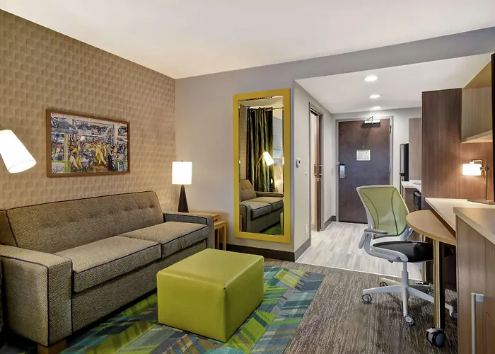 Home2 Suites By Hilton Taylor Detroit