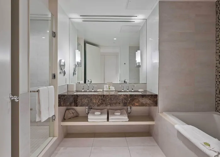 King Blue Hotel Toronto