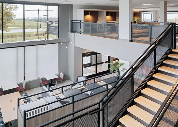 Atwell Suites Kansas City Airport By Ihg