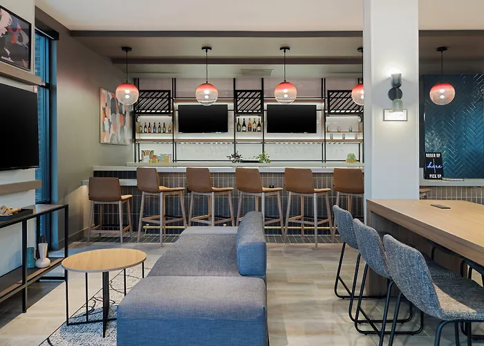 Atwell Suites Kansas City Airport By Ihg