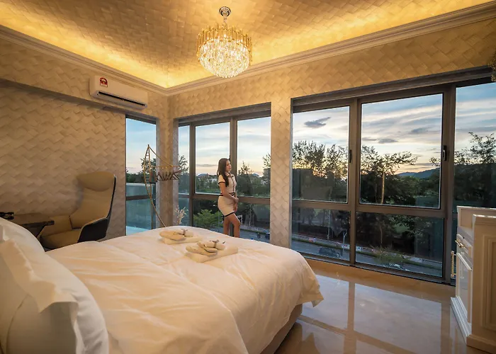 Ritz Residence - A Member of The Luxury Hotel Group