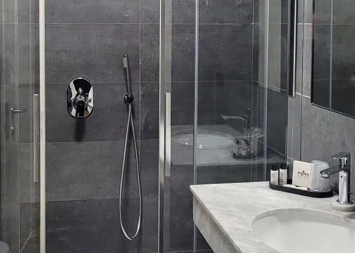 Flom Boutique Hotel