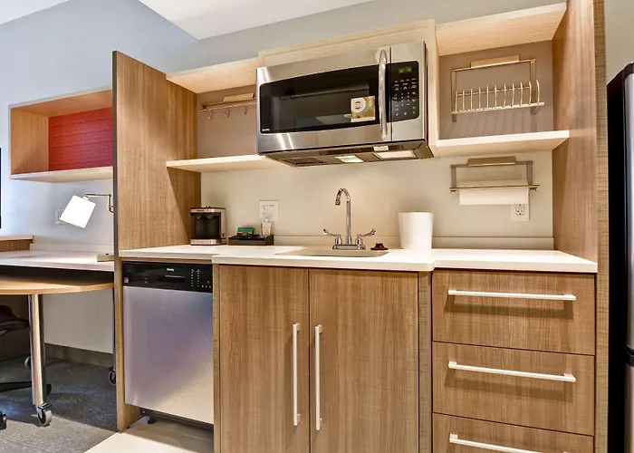Home2 Suites By Hilton Naples I-75 Pine Ridge Road