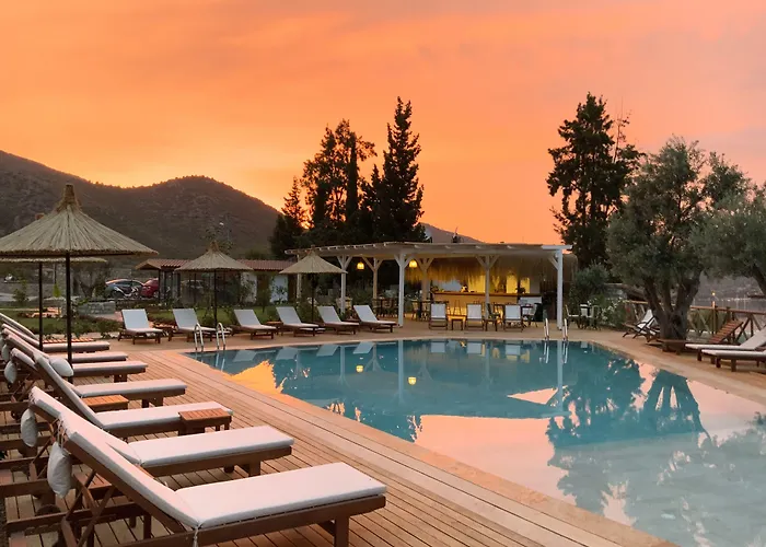 Boho Garden Selimiye