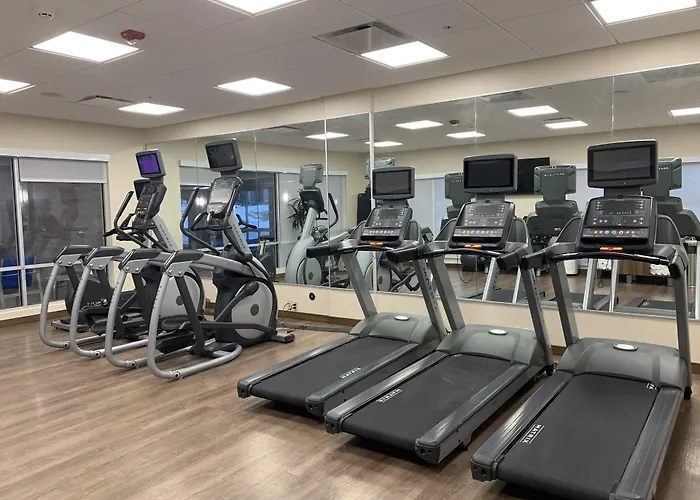 Holiday Inn Express & Suites - Brighton By Ihg