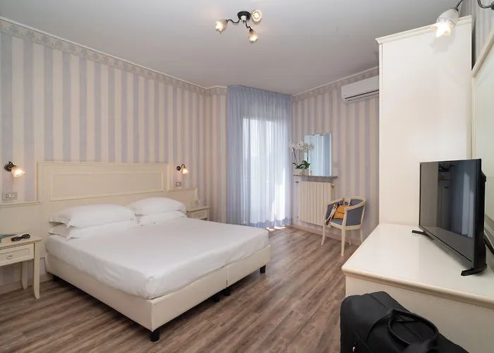 Hotel Riviera
