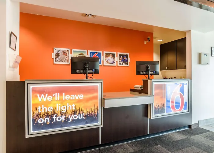 Motel 6-Kearney, NE