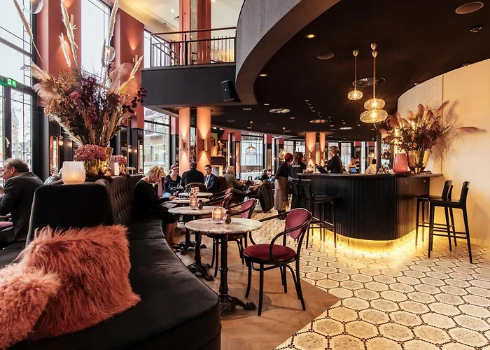Van Der Valk Theaterhotel De Oranjerie