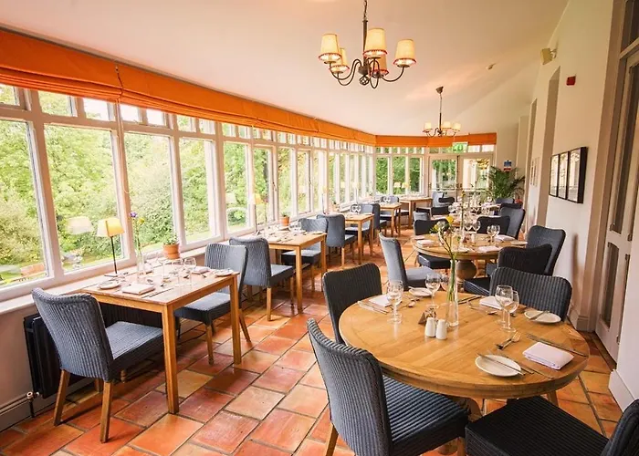 Eslington Manor