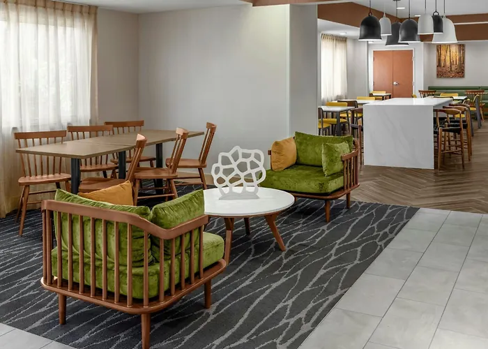 Fairfield Inn & Suites Saginaw