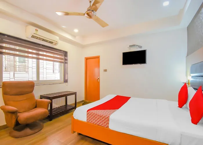 Super Oyo Krishna Guest House