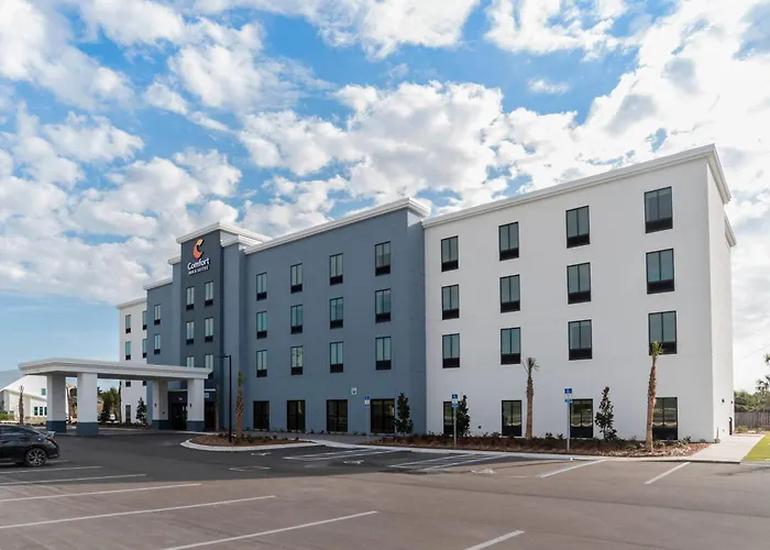 Comfort Inn & Suites Panama City Beach - Pier Park Area