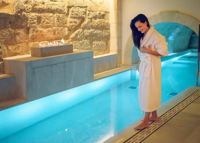 Hotel Gloria De Sant Jaume