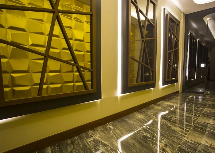 Maxuite Hotel In Home