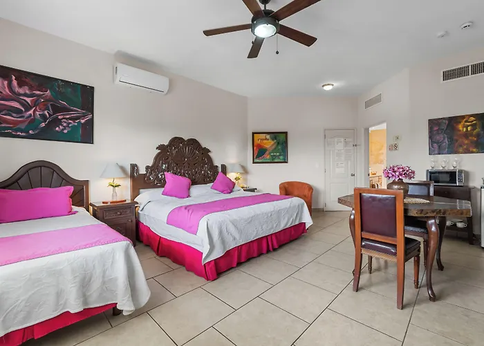 Marina Banderas Suites Hotel Boutique