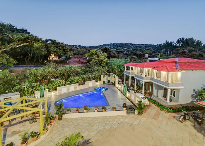 Treebo Jp Cottage With Swimming Pool