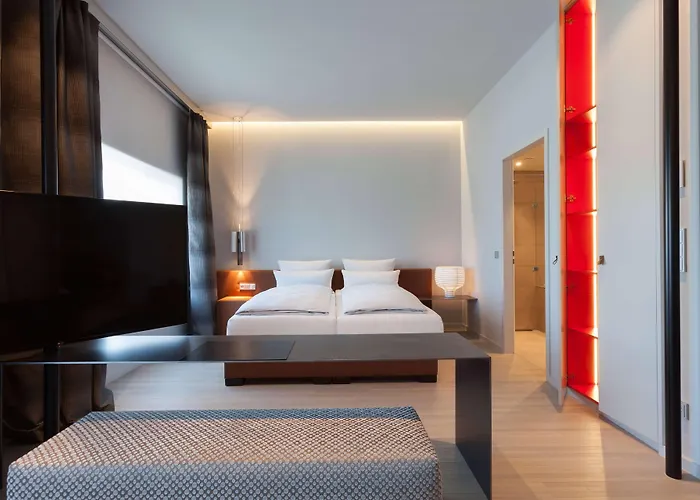 Vienna House by Wyndham Ernst Leitz Wetzlar