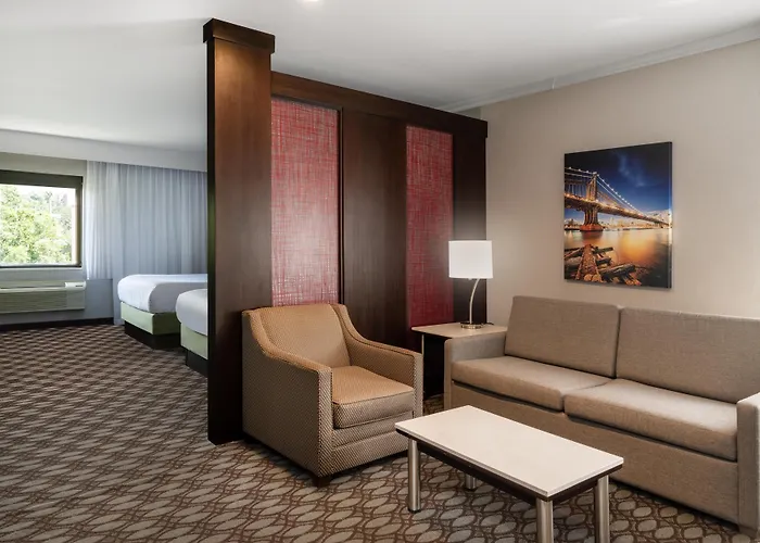 Best Western Premier NYC Gateway Hotel