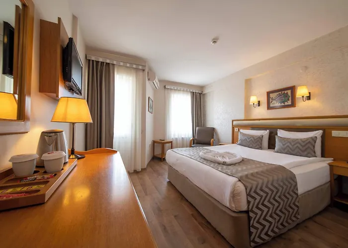 Canak Hotel