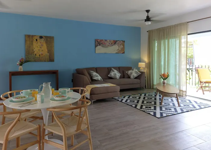 San Tropico Boutique Hotel & Peaceful Escape