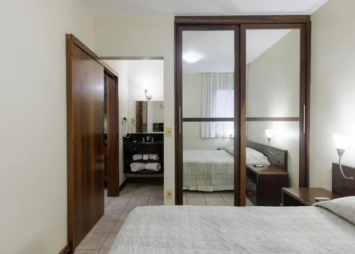 Le Village Flats E Hotel