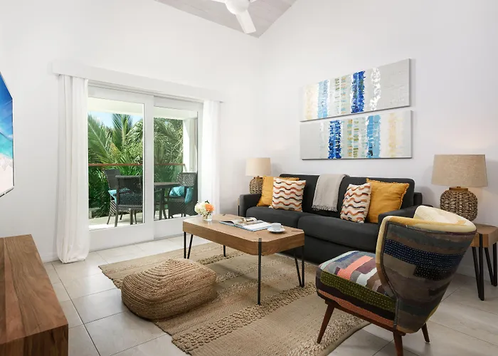 The Oasis At Grace Bay