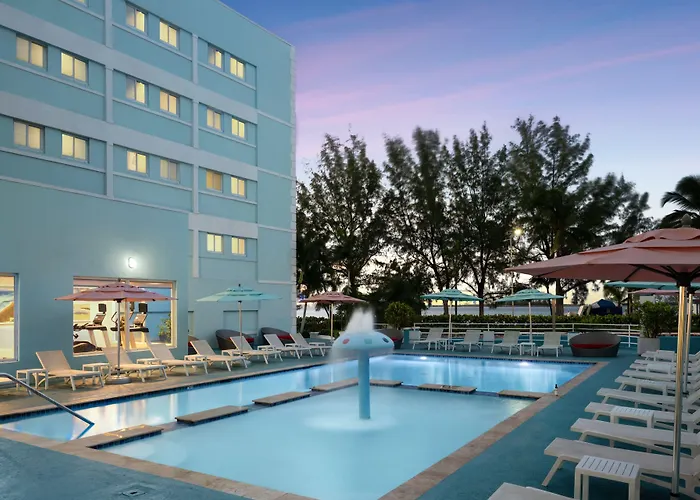 Courtyard By Marriott Nassau Downtown/Junkanoo Beach