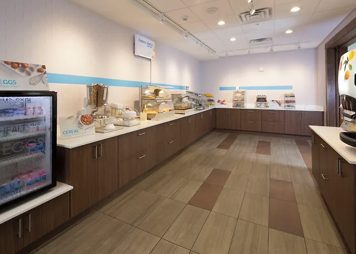 Holiday Inn Express & Suites Alpena - Downtown By Ihg
