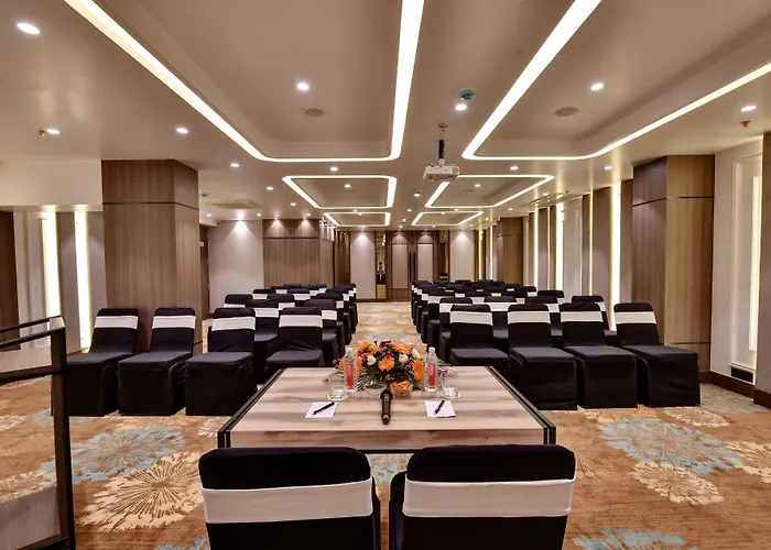 Click Hotels Andheri Midc