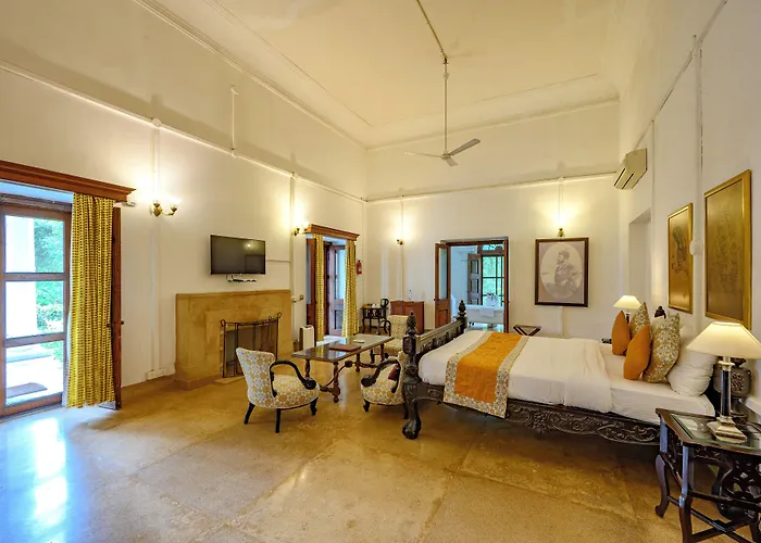 Neemrana'S - Baradari Palace