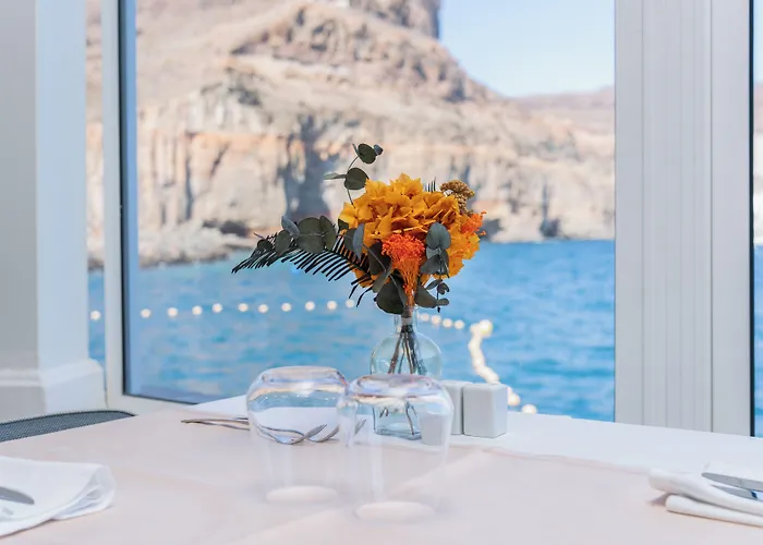 Hotel Livvo Puerto De Mogan