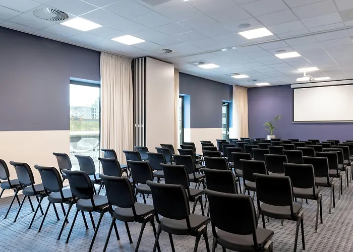Courtyard By Marriott Amsterdam