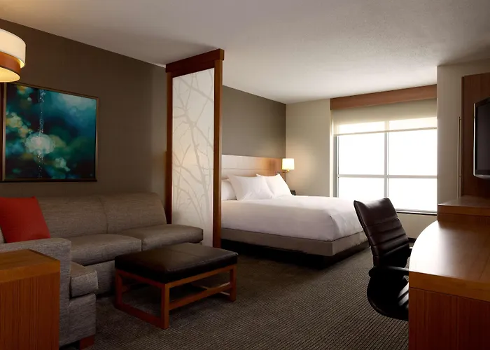 Hyatt Place Lansing-East