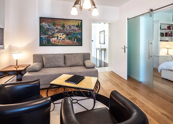 Gl Suites