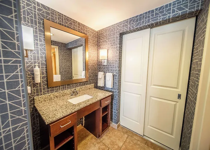 Homewood Suites By Hilton Rochester Mayo Clinic-St. Marys Campus