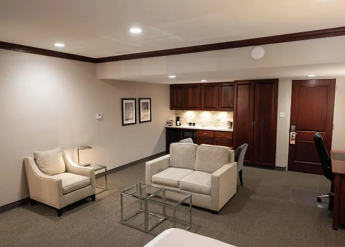 Hillsdale College Dow Hotel And Conference Center