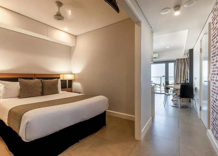 Oaks Darwin Elan Hotel