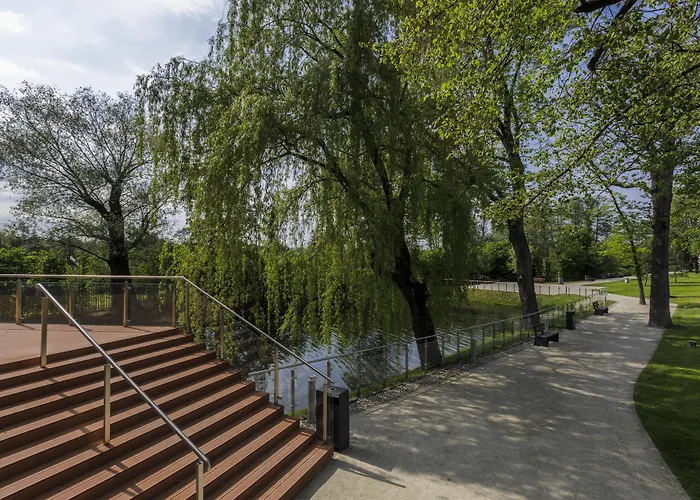 Doubletree By Hilton Hotel & Conference Centre Warsaw