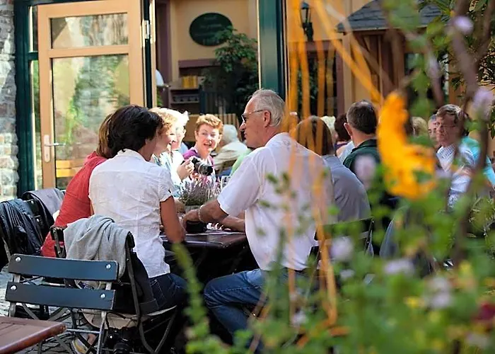 Weinhotel Des Riesling Zum Gruenen Kranz