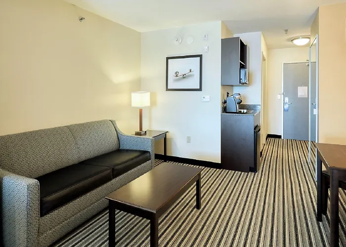 Holiday Inn Express And Suites Batavia By Ihg