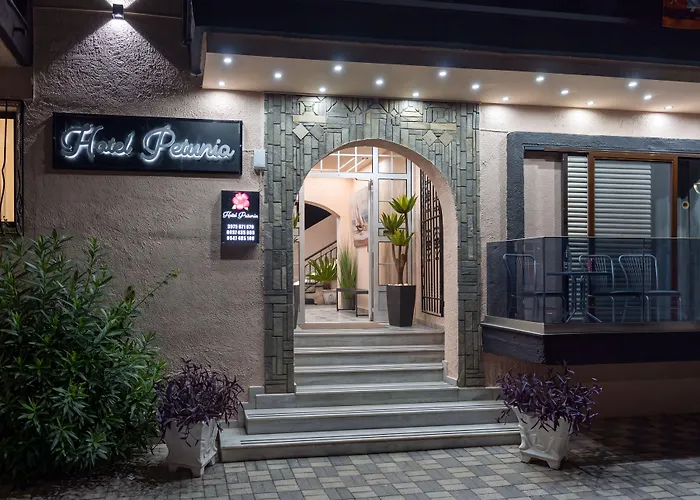 Hotel Petunia