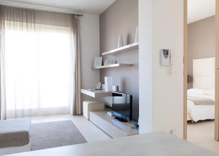 Soglow Business Class Hotel