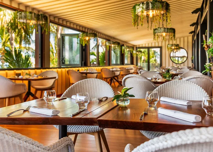 Palm Hotel & Spa