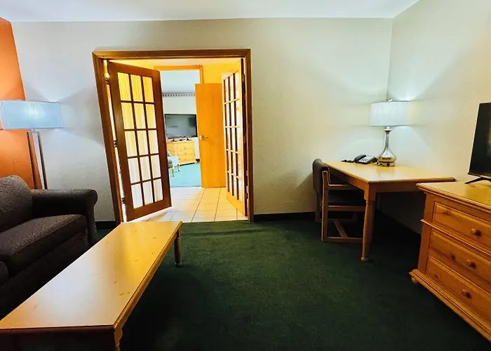 Regency Inn&Suites