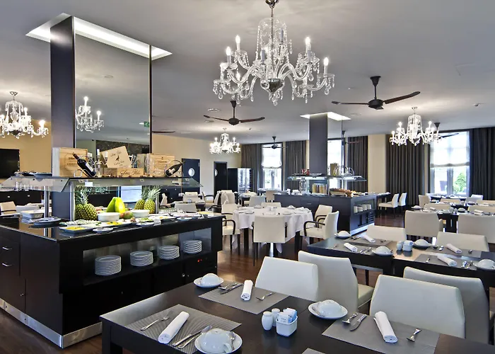 Sana Silver Coast Hotel