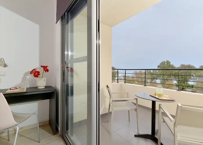 Patras Smart Hotel, Vassilicos House Of Hospitality
