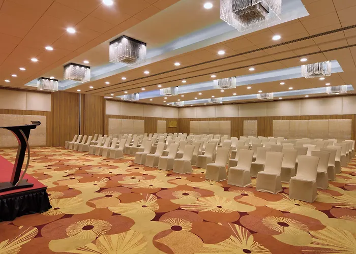 Holiday Inn Cochin By Ihg