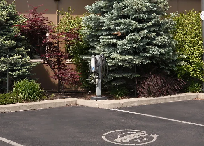 Best Western Plus Kamloops Hotel