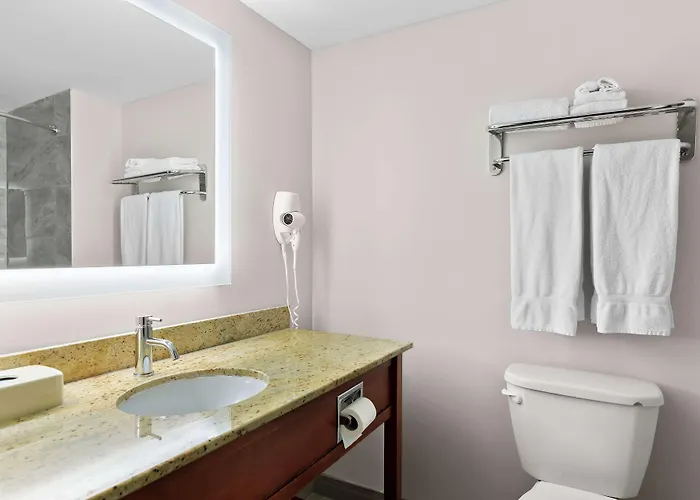 SureStay Plus by Best Western Windsor